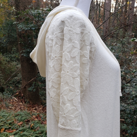 FLORA NIKROOZ Sleep Lounge Shirt in White Size Small - Picture 12 of 13